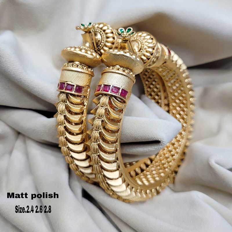 Bangles Mat Polish Gold Red