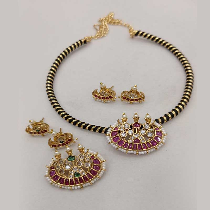 Choker Set Black Gold Red